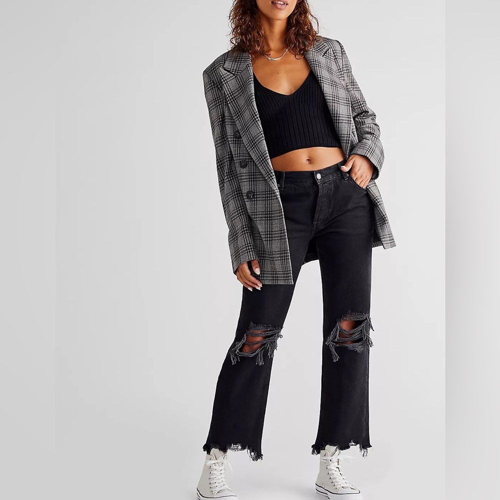 Free People Maggie Jean black size 26 distressed